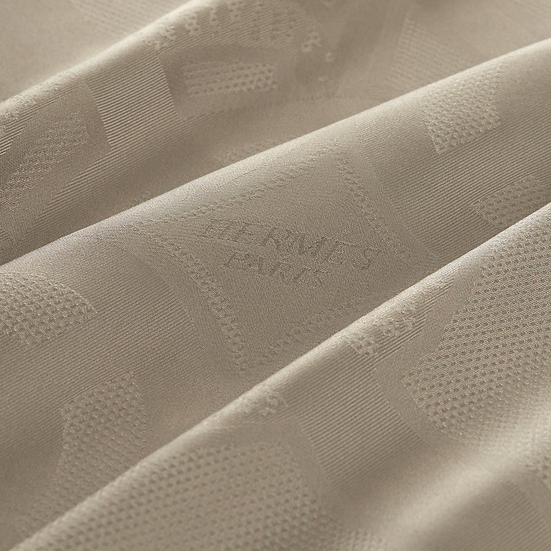 【新品未使用】エルメス HERMES　ロザンジュ　エプロン・ドール　黒 ロザンジュ 《エプロン・ドール》 | Hermès - エルメス-公式サイト